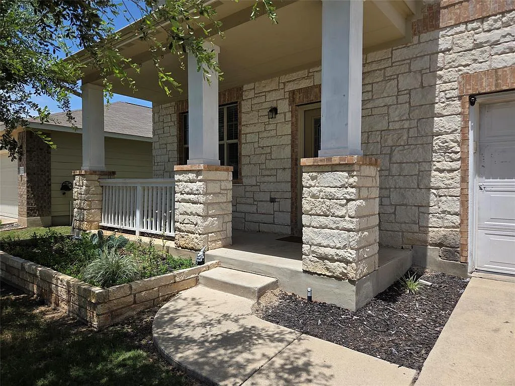 Building Photo - 108 Quarry Ln