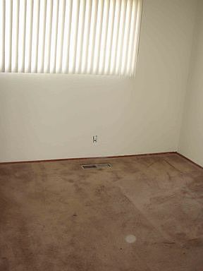 4th image of 5819 Lalor Dr