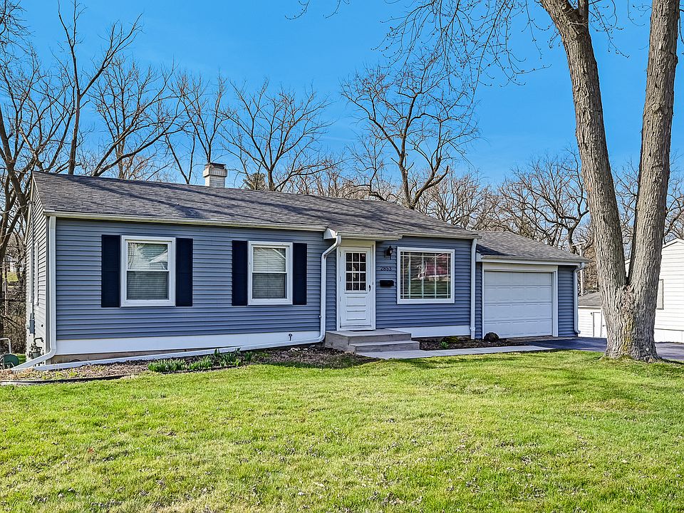 1st image of 2853 Crabtree Ave