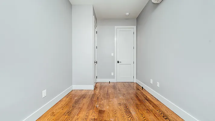 Rented by Nooklyn NYC LLC | media 5