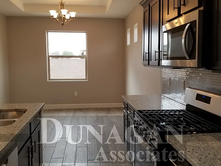 401 Baler Ln — Photo 6