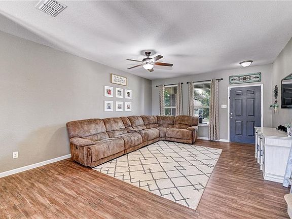 5th image of 4012 Gabi Ave