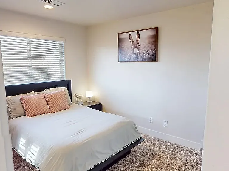 5322 Western Way — Photo 11