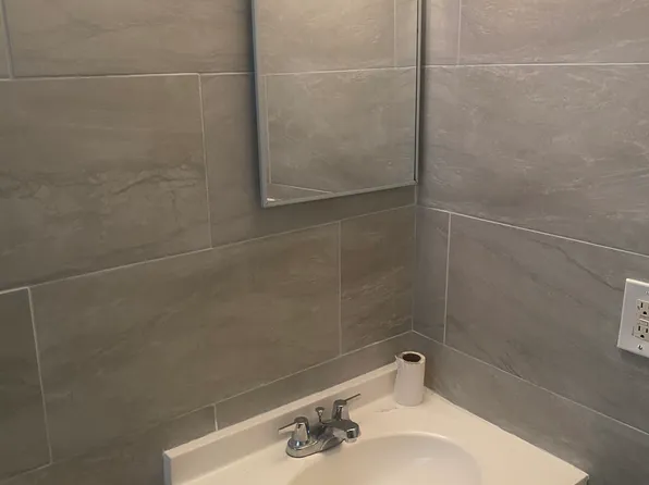 471 NE 30th St #2, Pompano Beach, FL 33064