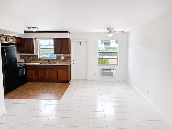 5th image of 7401 Pines Blvd APT 109