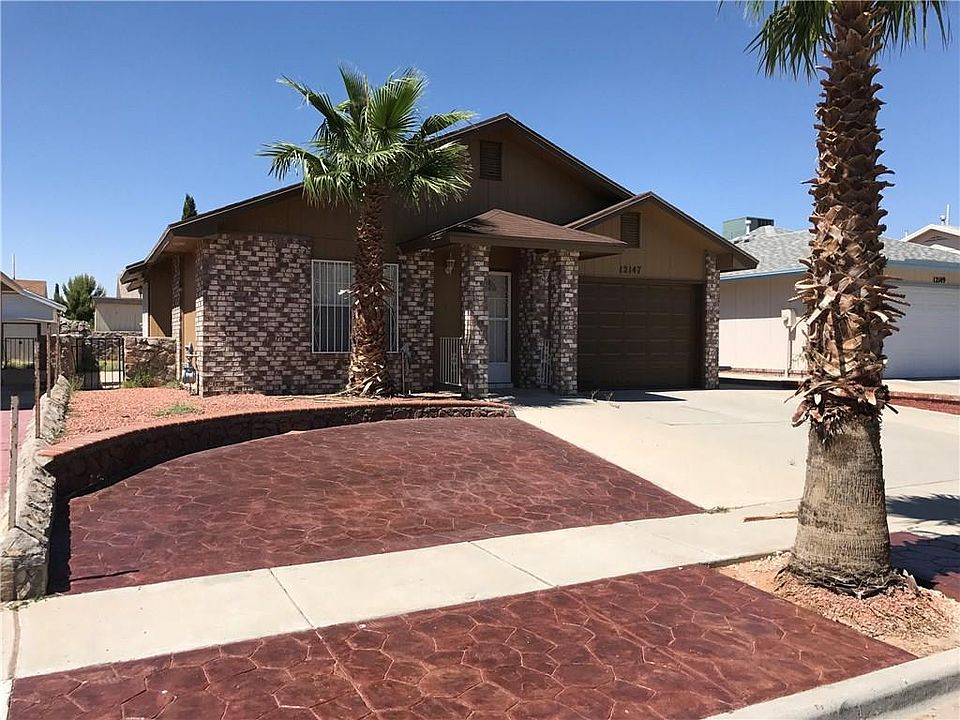 1st image of 12147 Royal Woods Dr