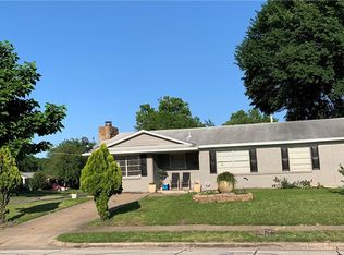 1614 Mercury Dr, Garland, TX 75040