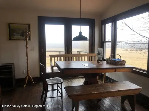 312 River Rd Photo 1