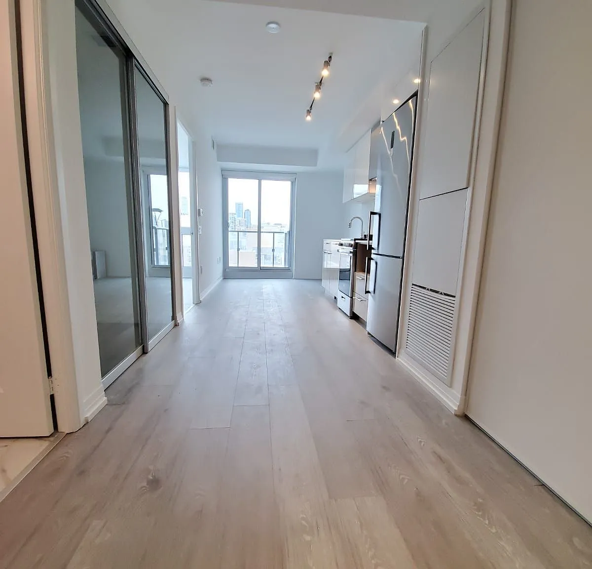 2 bed, $2,150 — Photo 4