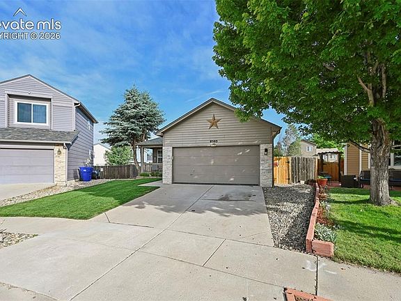 2nd image of 6140 Papoose Ln