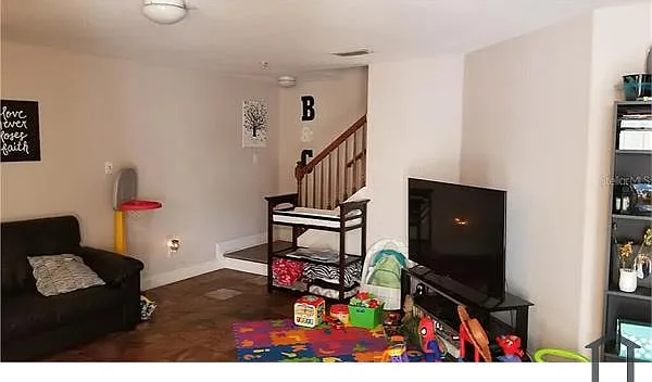 10916 Brickside Ct — Photo 11