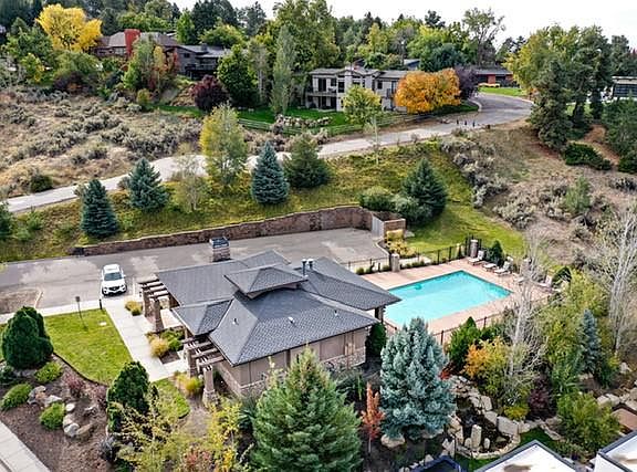4th image of 2517 N Pleasant Hill Way