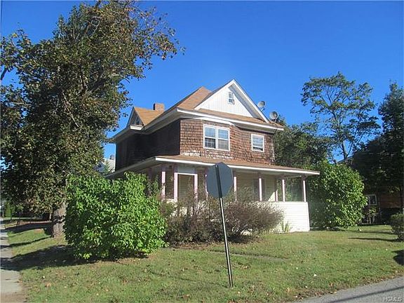 3rd image of 40 Jersey Ave