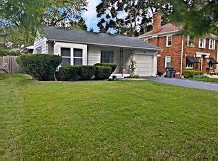 464 Glendenning Pl, Waukegan, IL 60087