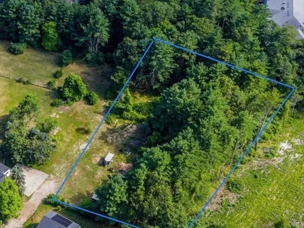 5 Old Beaver Dam Rd, Wareham, MA 02571