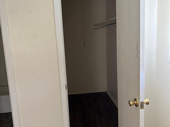 3rd image of 3506 Bob Billa St