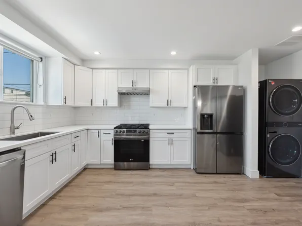 1299 W 36th St - USC DPS, 1299 W 36th St #Fdf2cb6bb, Los Angeles, CA 90007