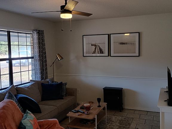 5th image of 502 Rosewood Ter