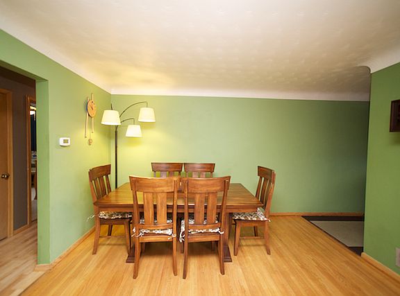 4th image of 934 Bayard Ave