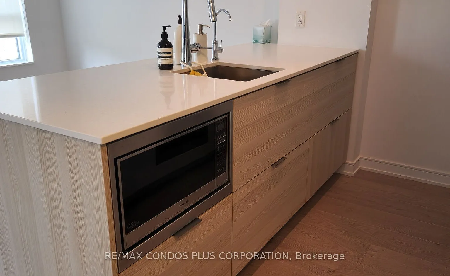 2 bed, $2,500 — Photo 4
