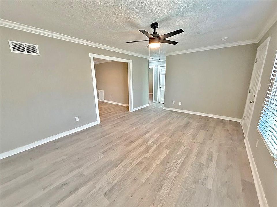 7909 Brooklyn Ave, Kansas City, MO 64132 | Zillow
