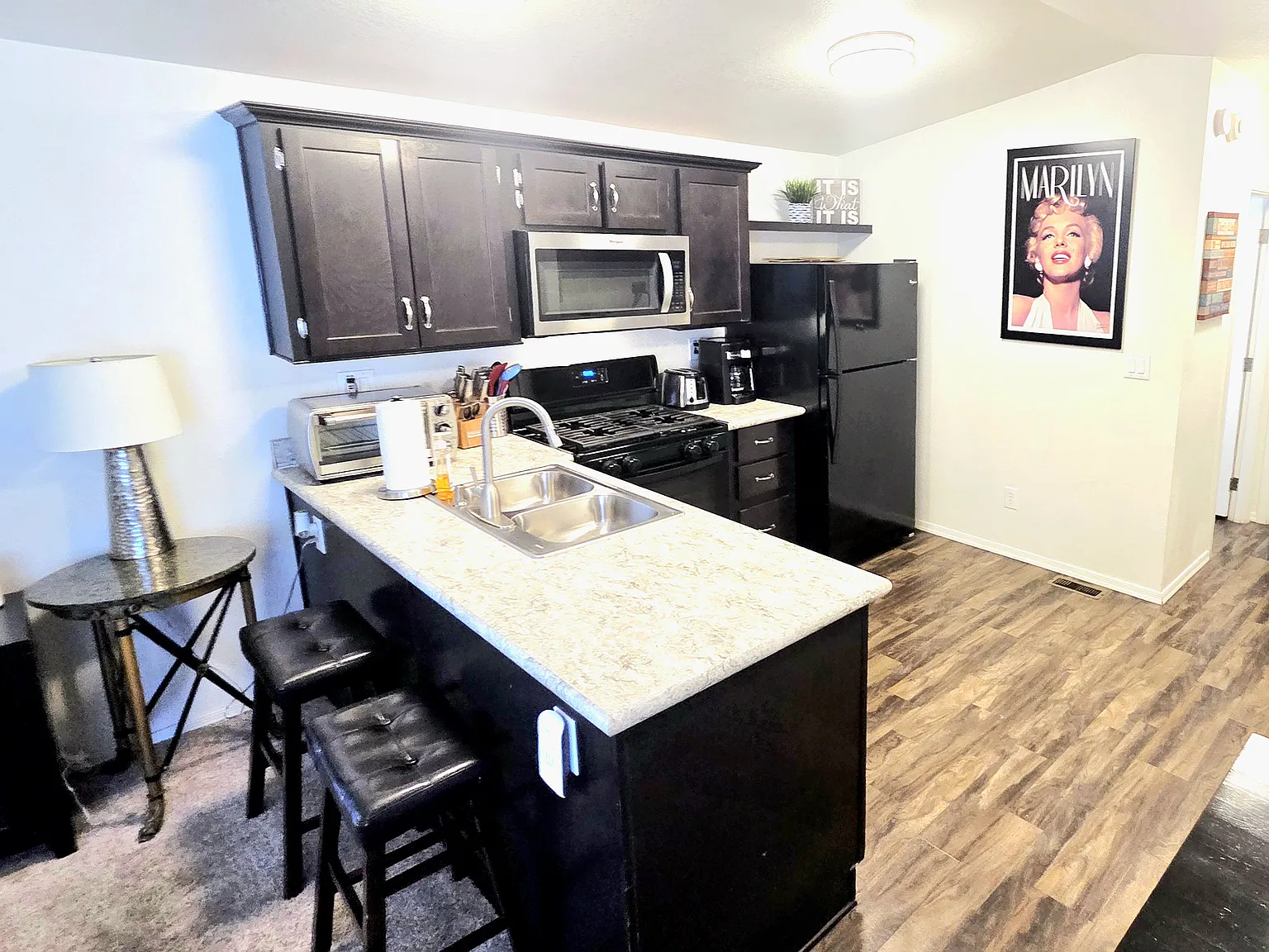 3622 W Monona Dr — Photo 3