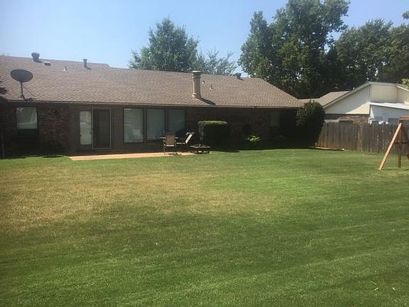 4th image of 533 Leaning Elm Dr