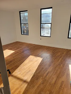 Rented by Wyckoff Heights Realty Inc. | media 8