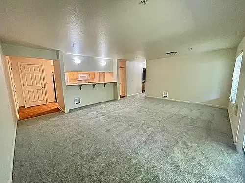 Aspen Highlands Apartments — Photo 60