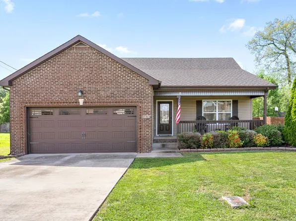 3479 Bradfield Dr, Clarksville, TN 37042