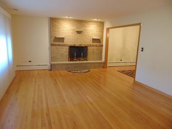 3rd image of 2914 Warbler Pl