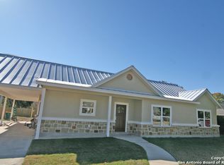 144 Village Path, Castroville, TX 78009