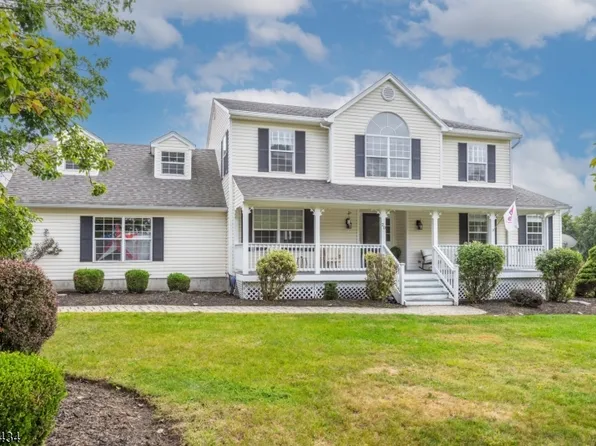 20 Carly Dr, Wantage Twp., NJ 07461