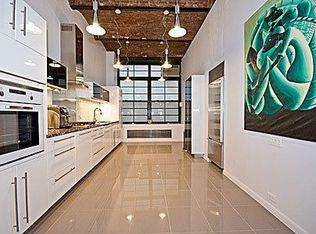 42 W 15th St APT 2, New York, NY 10011