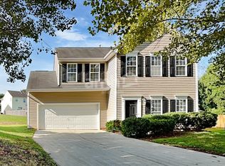 7 Old Pine Cir, Browns Summit, NC 27214