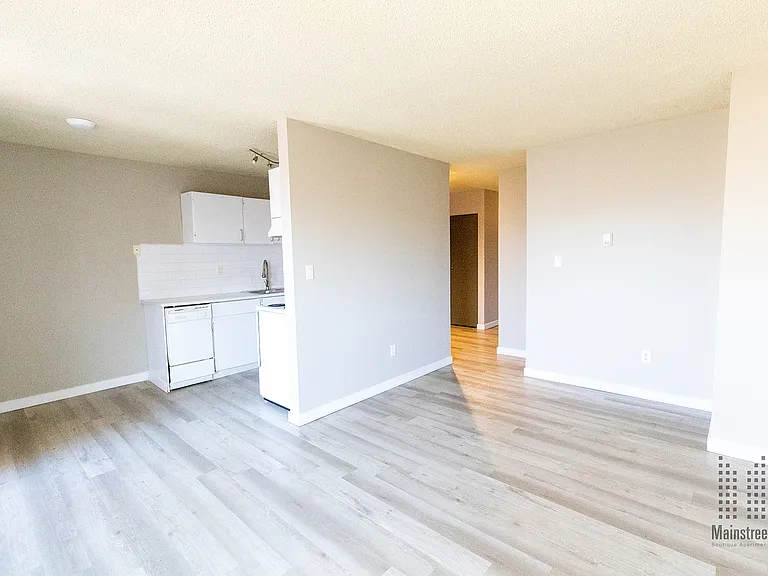 832 4a St NE — Photo 18