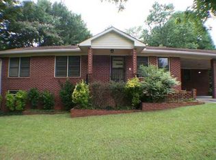 3227 Douglas Ln, White, GA 30184