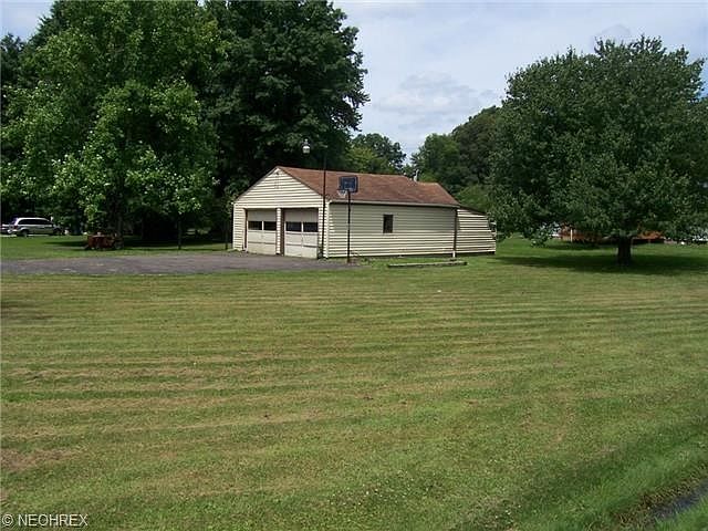 1st image of 4438 Ophelia St