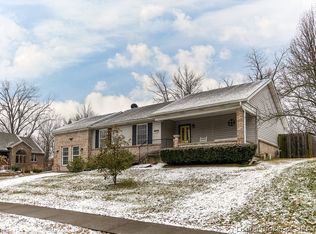 520 Hornung Hill Dr, New Albany, IN 47150