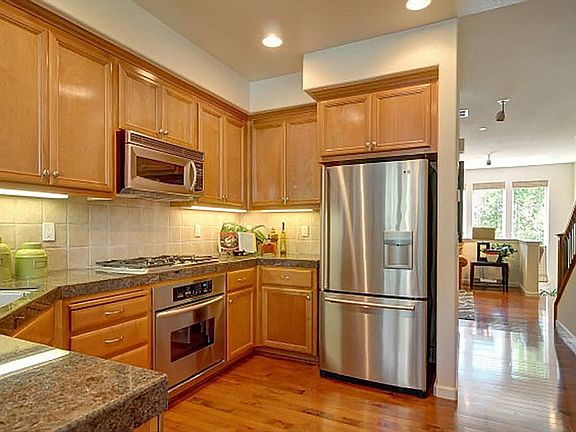 4th image of 4515 Lick Mill Blvd