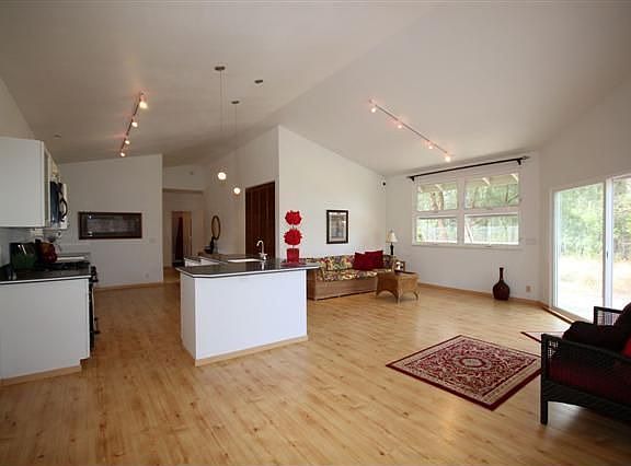 2nd image of 71-1713 Puu Lani Dr