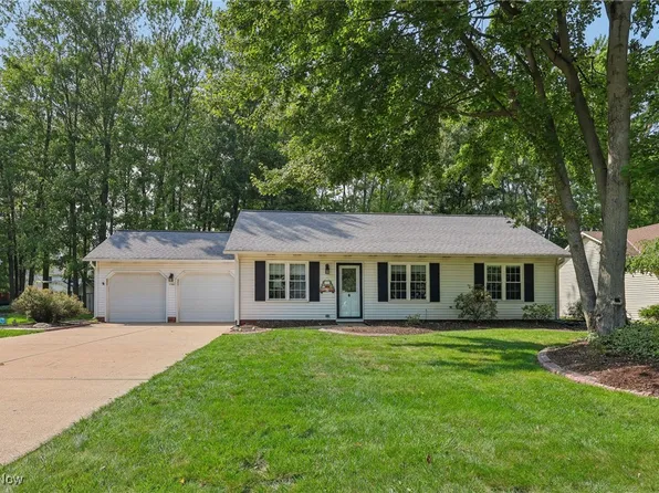 7740 Bar Harbour Ln, Mentor, OH 44060