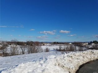 27 Quaker Hill Rd, Marlborough, NY 12547