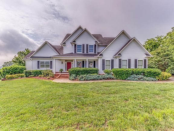 3rd image of 6100 Edmondson Ln