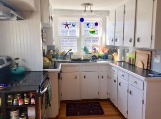 183 Irving Ave, Providence, RI 02906