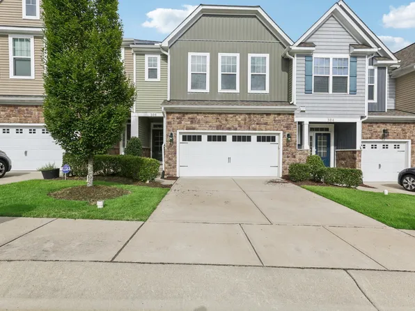 306 Copperfield Ct, Cary, NC 27513