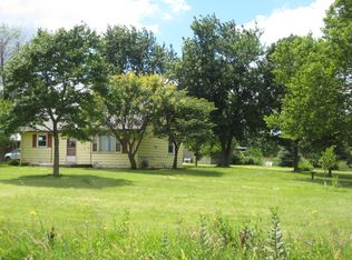 4210 S 6000th Rd E, Saint Anne, IL 60964