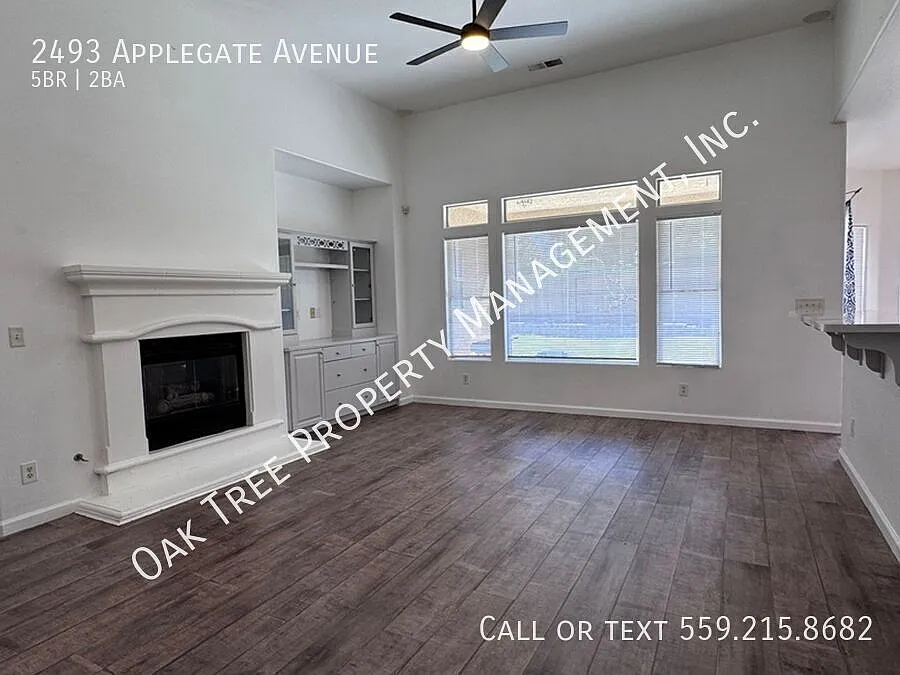 Building Photo - 2493 Applegate Ave