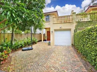 3132 Gifford Ln #3132, Miami, FL 33133