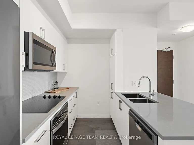 805 Carling Ave #906 — Photo 15